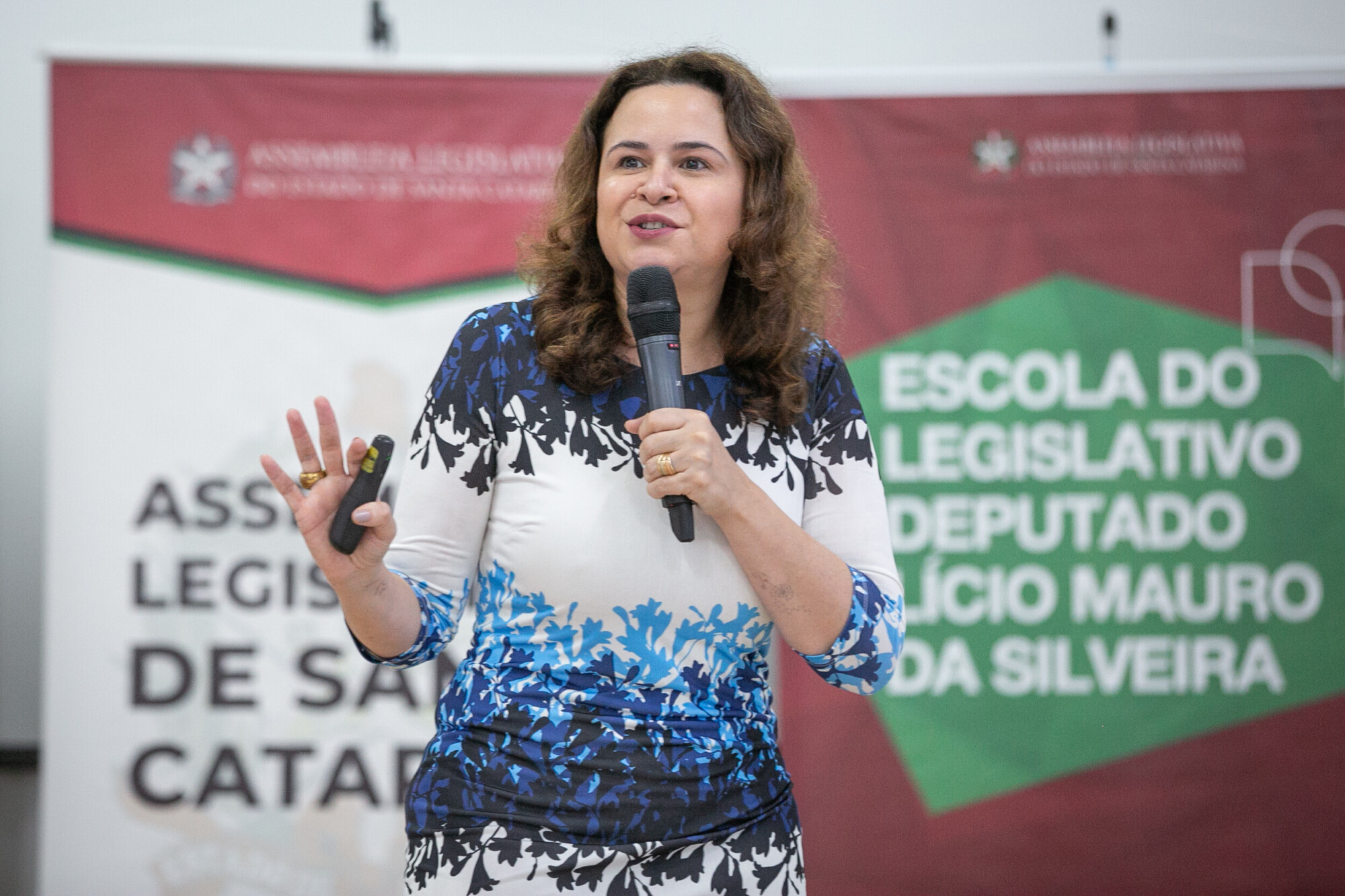 Palestrante Luciana Brites