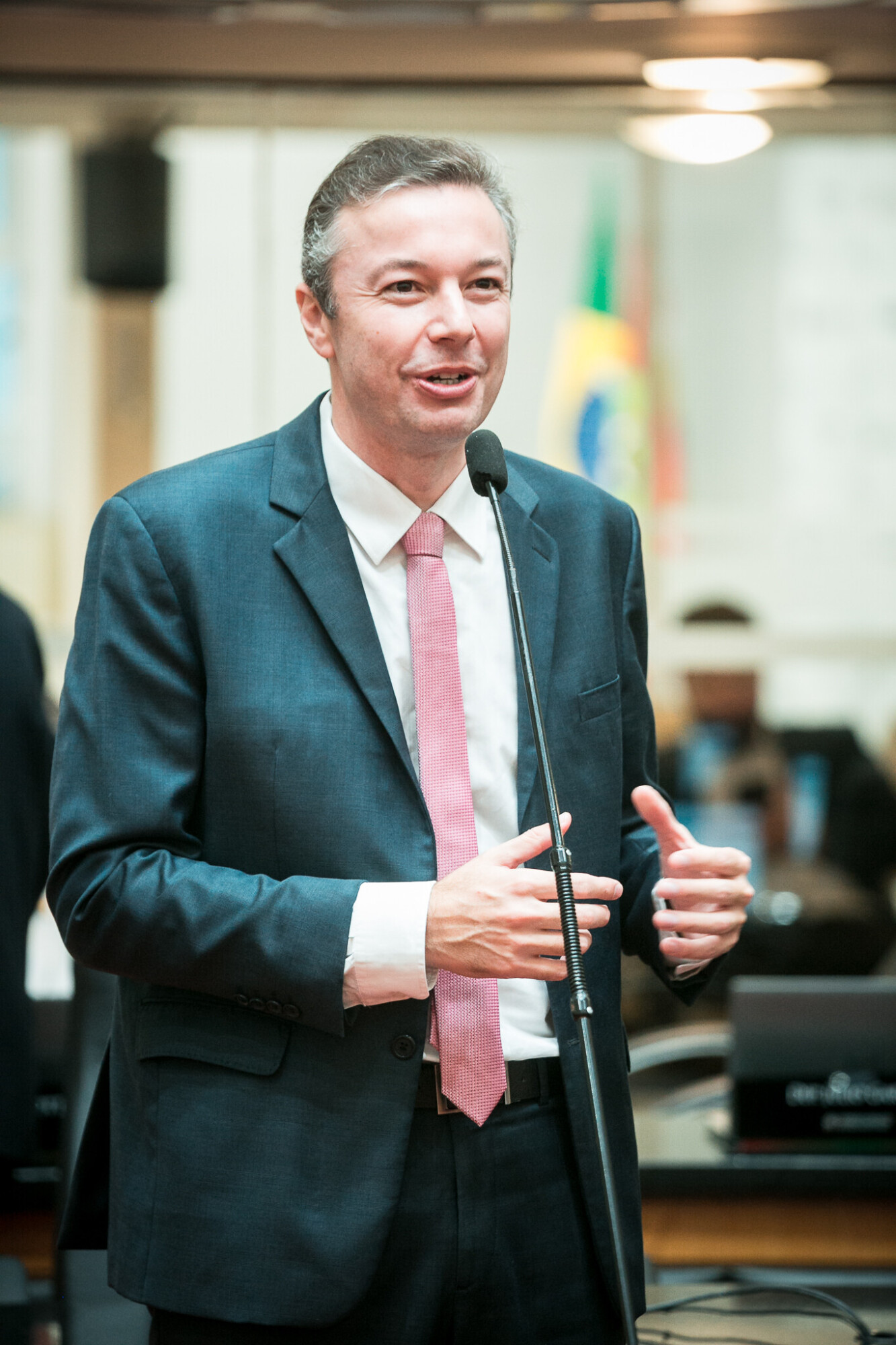 - Deputado Napoleão Bernardes (PSD)