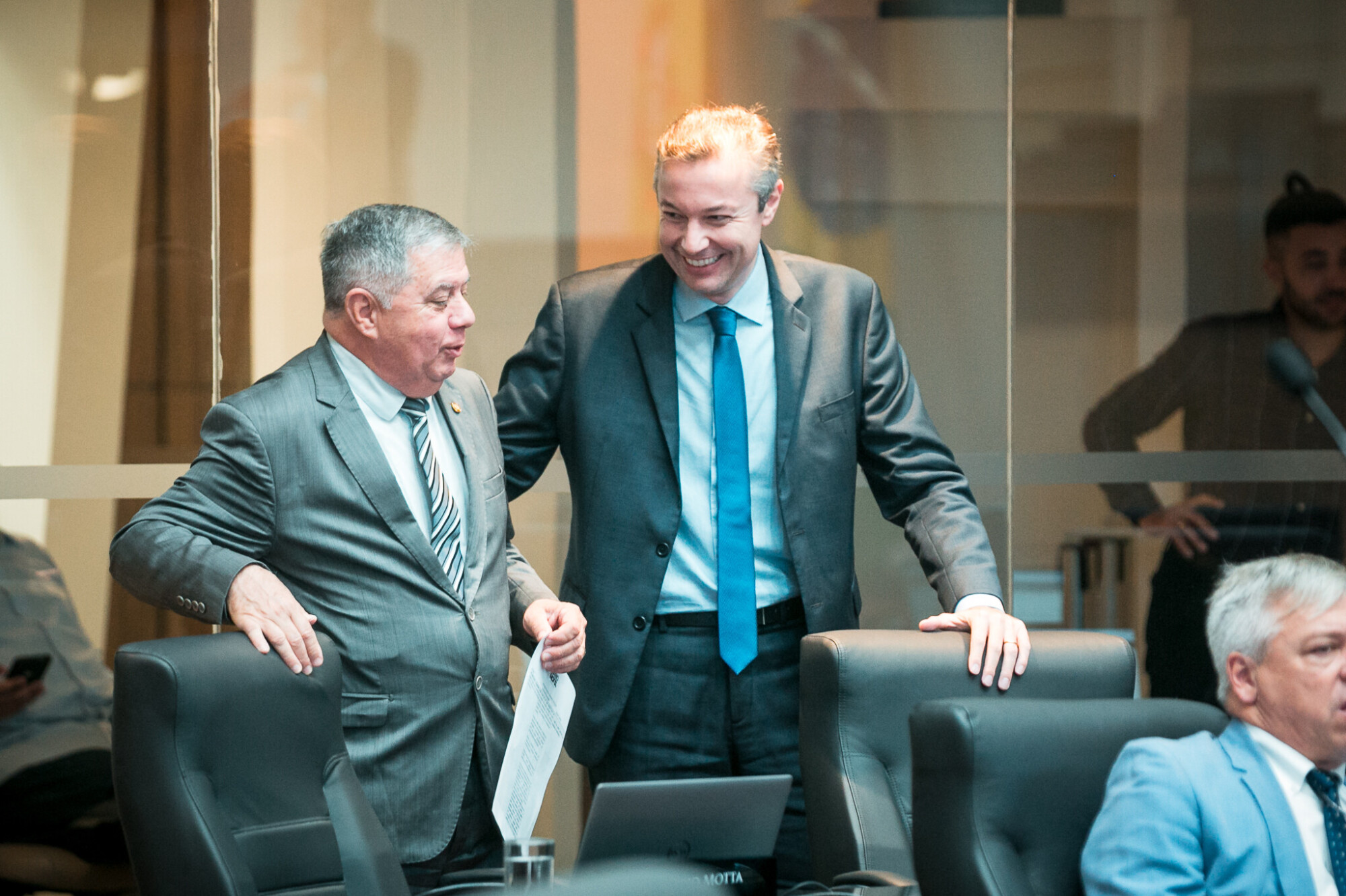 - Deputado Mário Motta (PSD)
 - Deputado Napoleão Bernardes (PSD)