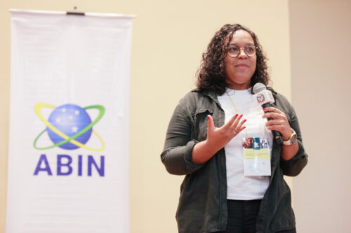 Ataques a escolas são temas de palestras no encontro do Sisbin