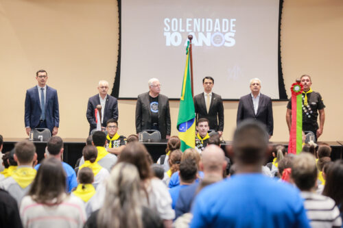 Ato solene homenageia pastor da Assembleia de Deus por projeto na Capital