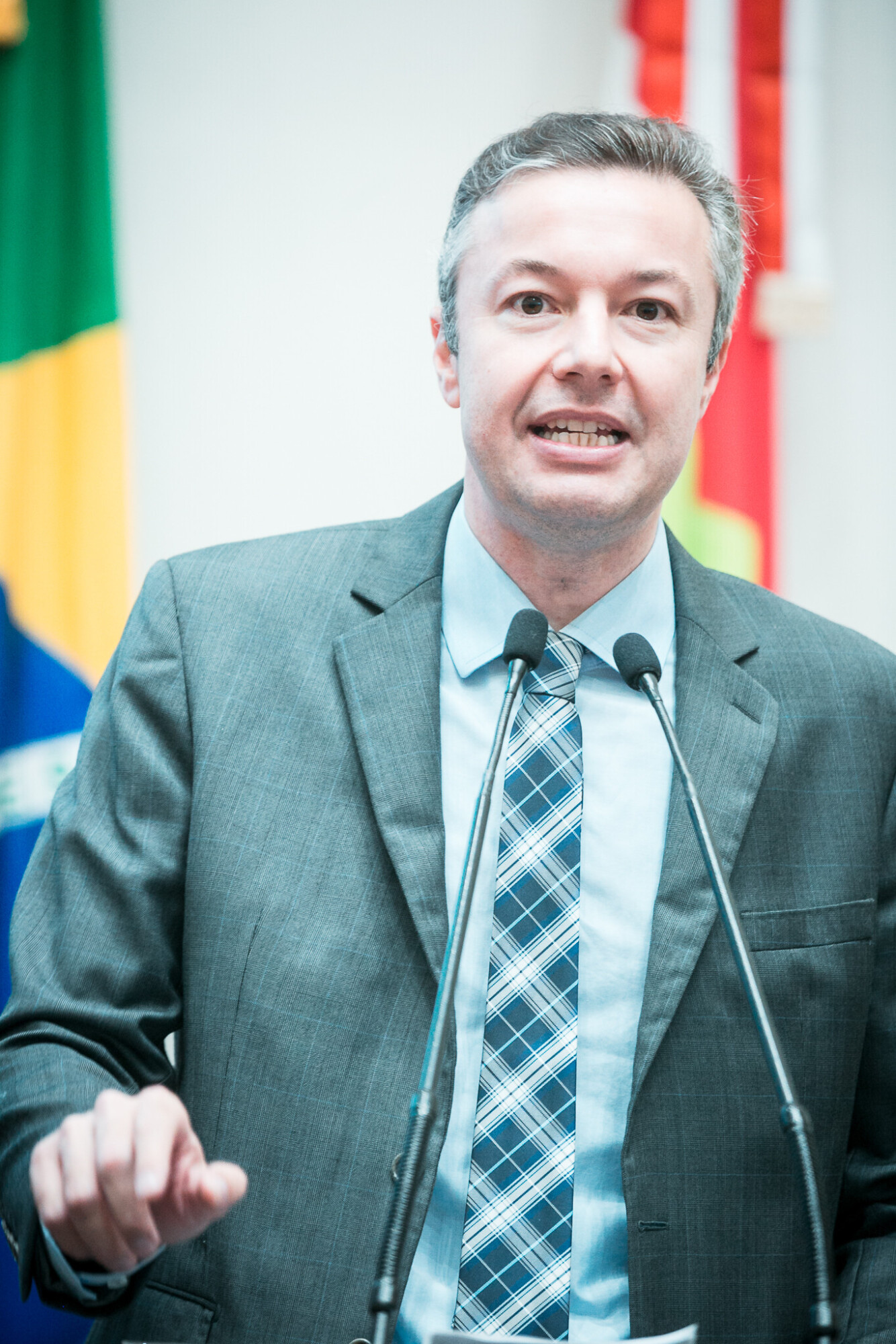 - Deputado Napoleão Bernardes (PSD)