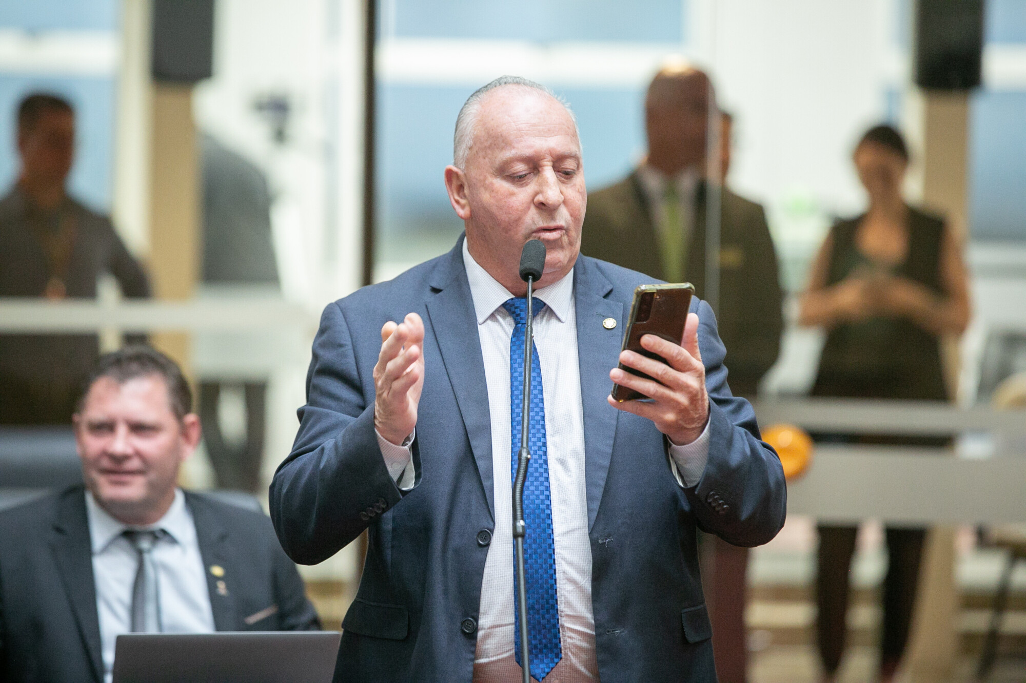 - Deputado Oscar Gutz (PL)