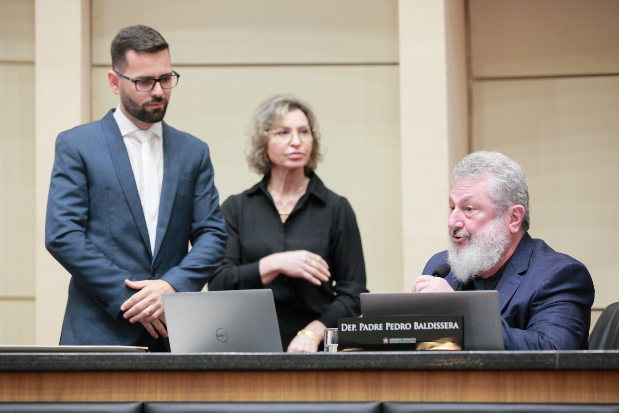 - Deputado André de Oliveira (NOVO)
 - Deputado Padre Pedro Baldissera (PT)