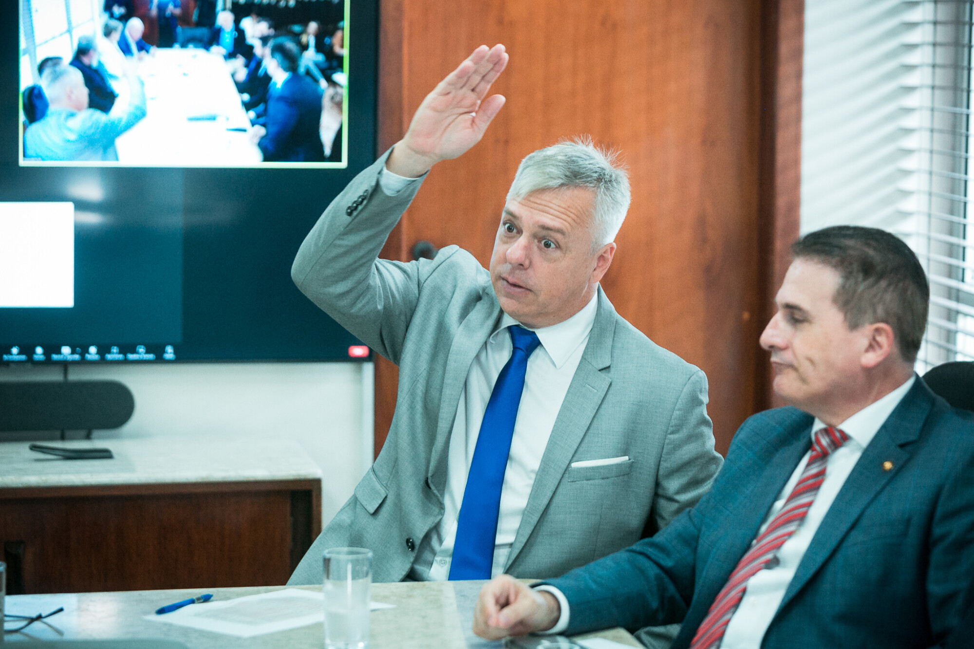 - Deputado Fabiano da Luz (PT)
 - Deputado Altair Silva (PP)