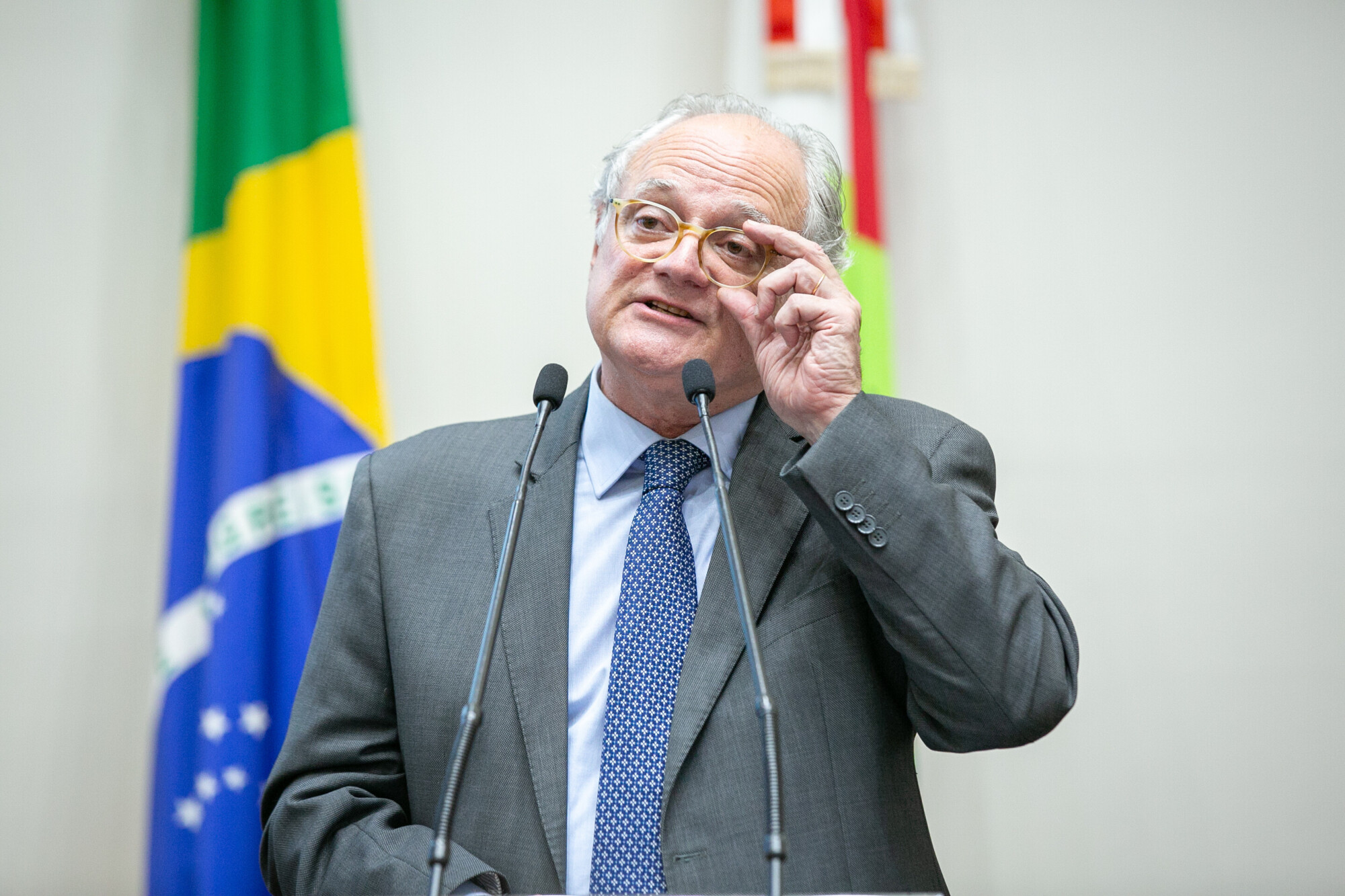 - Deputado Dr. Vicente Caropreso (PSDB)