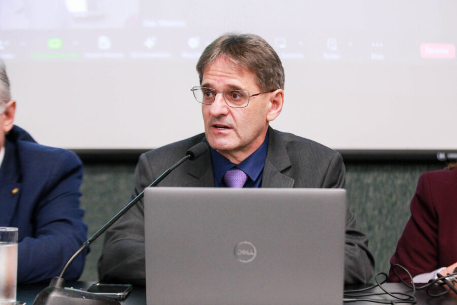 Presidente da Comissão de Saúde, deputado Neodi Saretta (PT).
