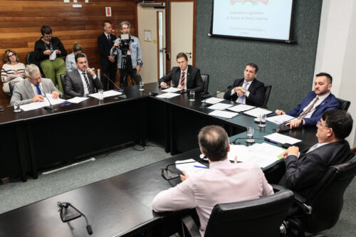 CCJ acata proposta de criação de cadastro de pedófilos e agressores sexuais