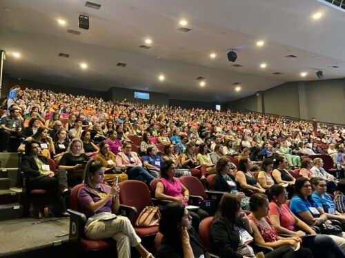 Seminário sobre autismo reúne mil pessoas em Chapecó