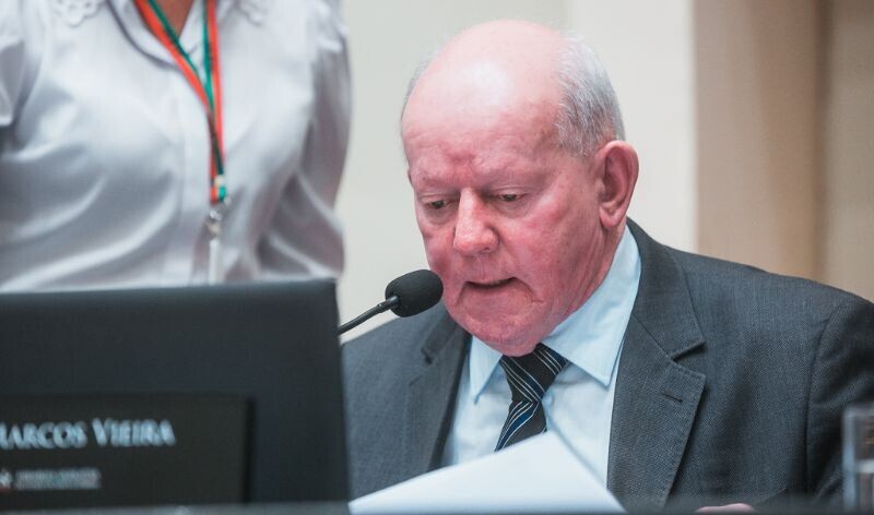 Deputado Marcos Vieira, presidente da Frente Parlamentar em Defesa dos Consórcios Intermunicipais de Saúde.