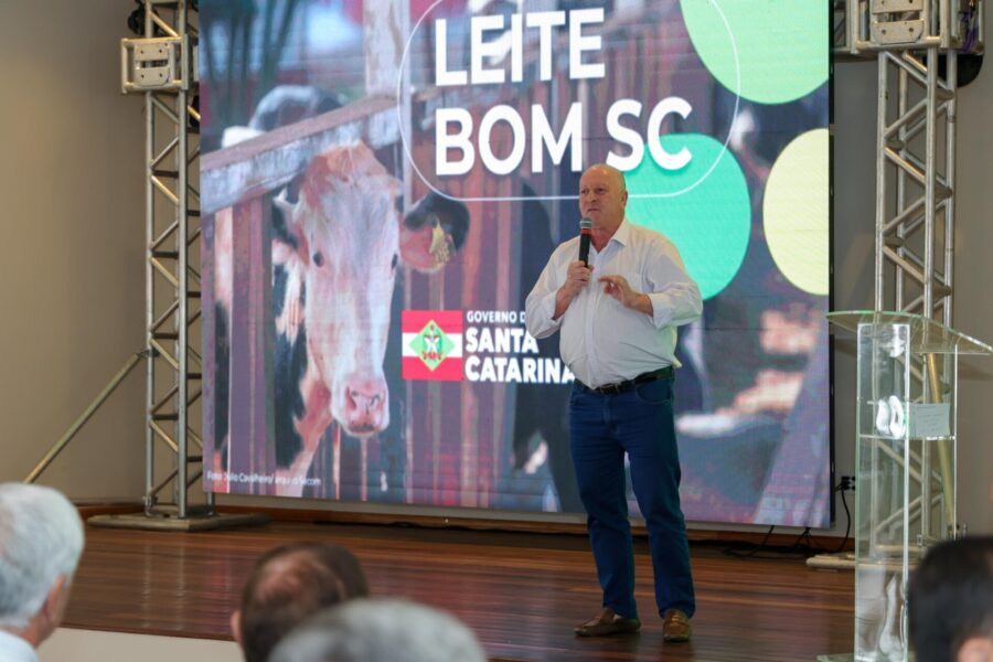 Deputado Oscar Gutz