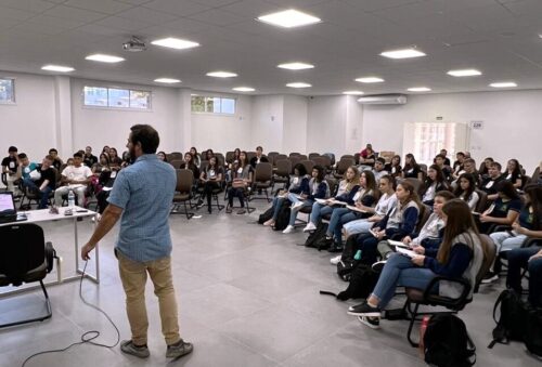 Vereadores Mirins da Gde Fpolis e São Francisco do Sul fecham ciclo de formação em Paulo Lopes