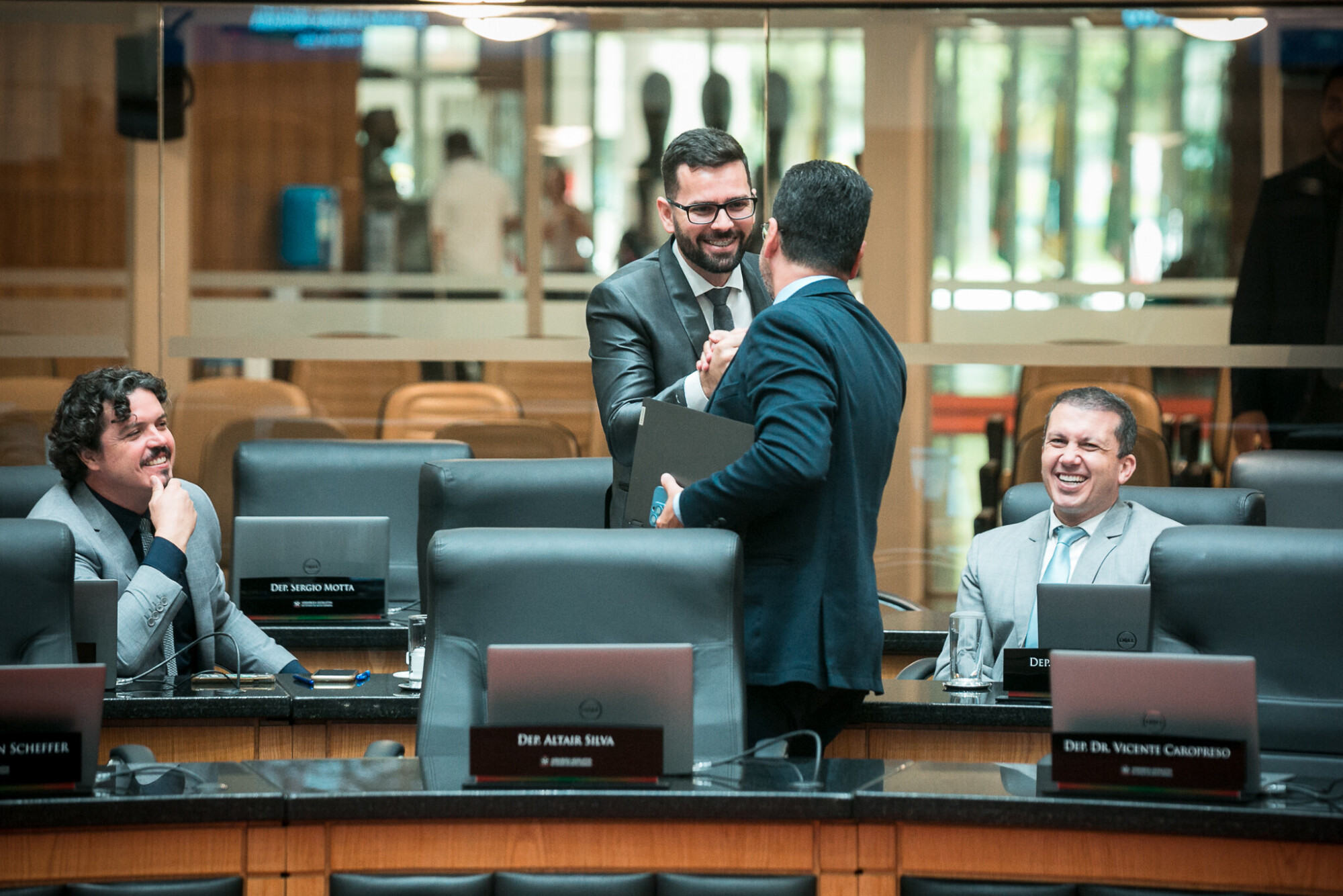 - Deputado Marquito (PSOL)- Deputado André de Oliveira (NOVO) - Deputado Soratto (PL)
- Deputado Camilo Martins (Podemos)