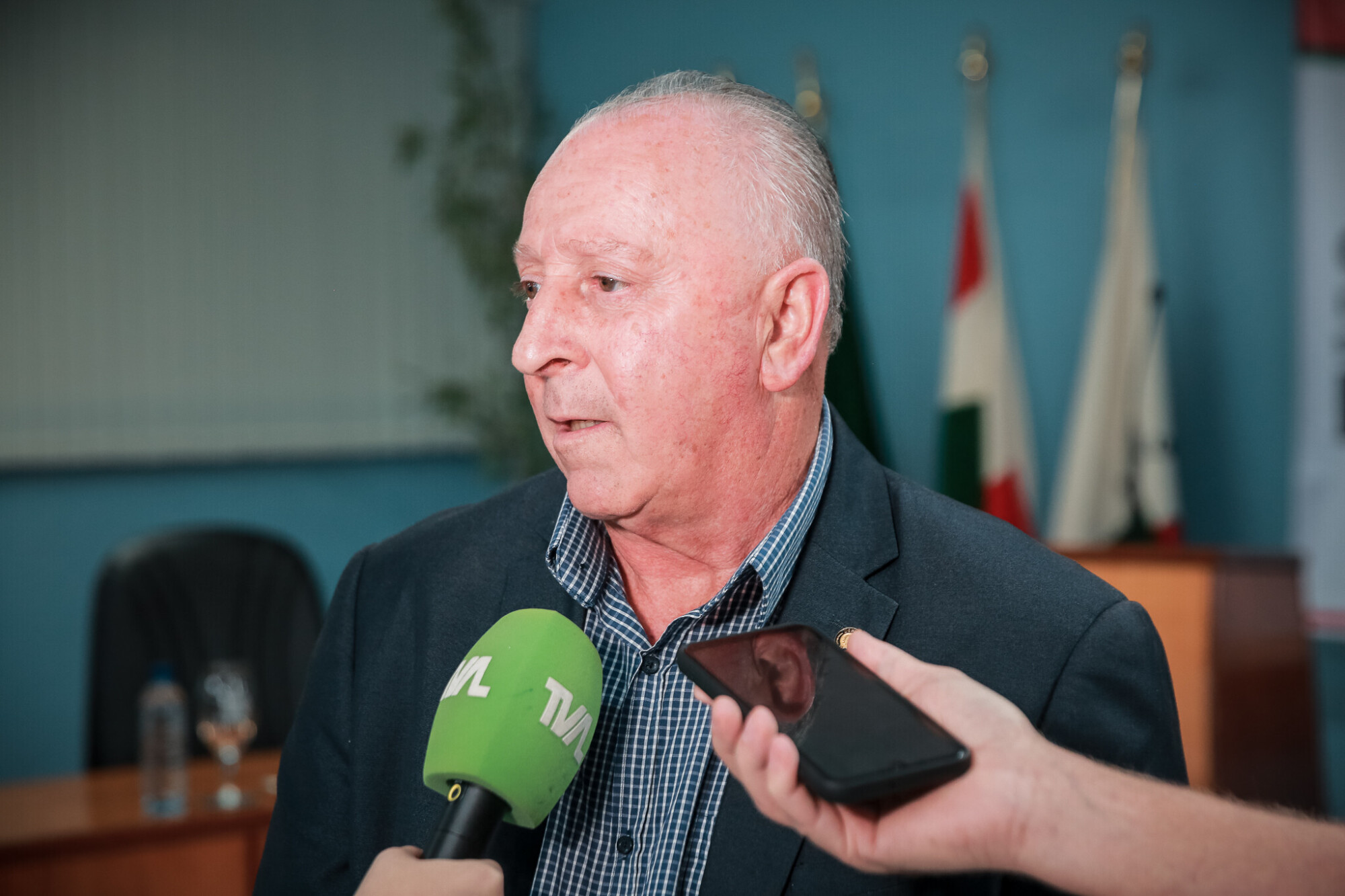 - Deputado Oscar Gutz (PL)