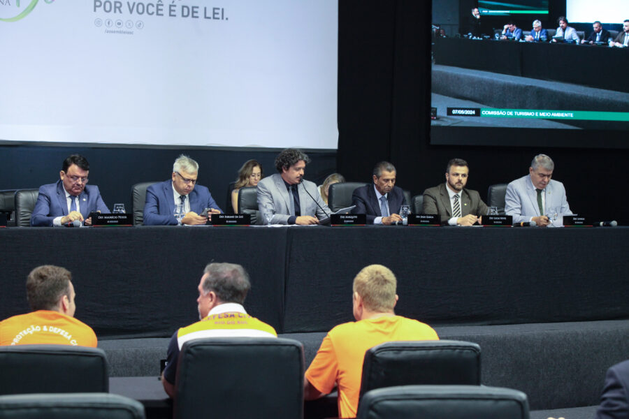 Reunião da Comissão de Turismo e Meio Ambiente em Blumenau