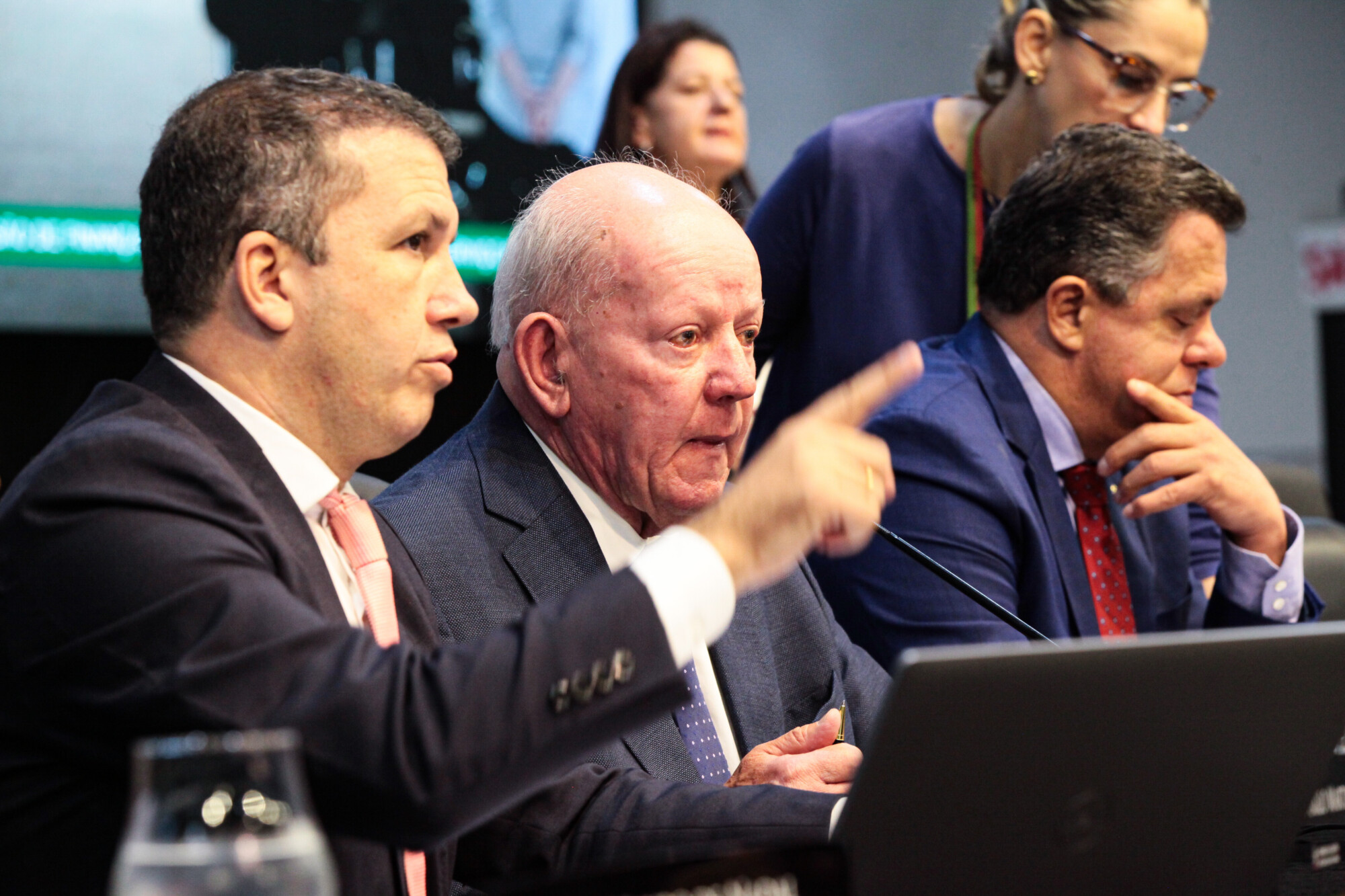 - Deputado Camilo Martins (Podemos) 	- Deputado Marcos Vieira (PSDB)