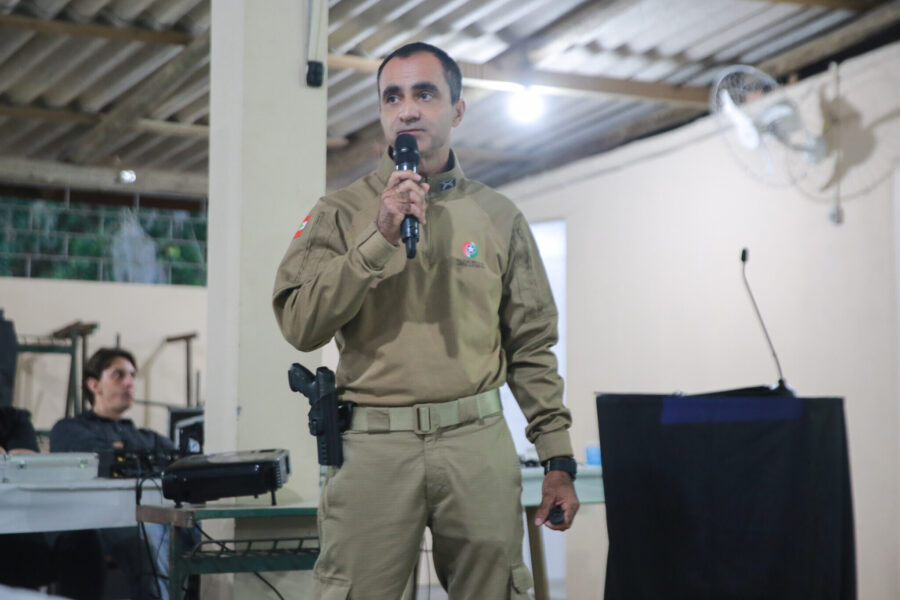 Vânio Antônio da Silva, sargento do 3º Grupamento da Polícia Militar de Imaruí.