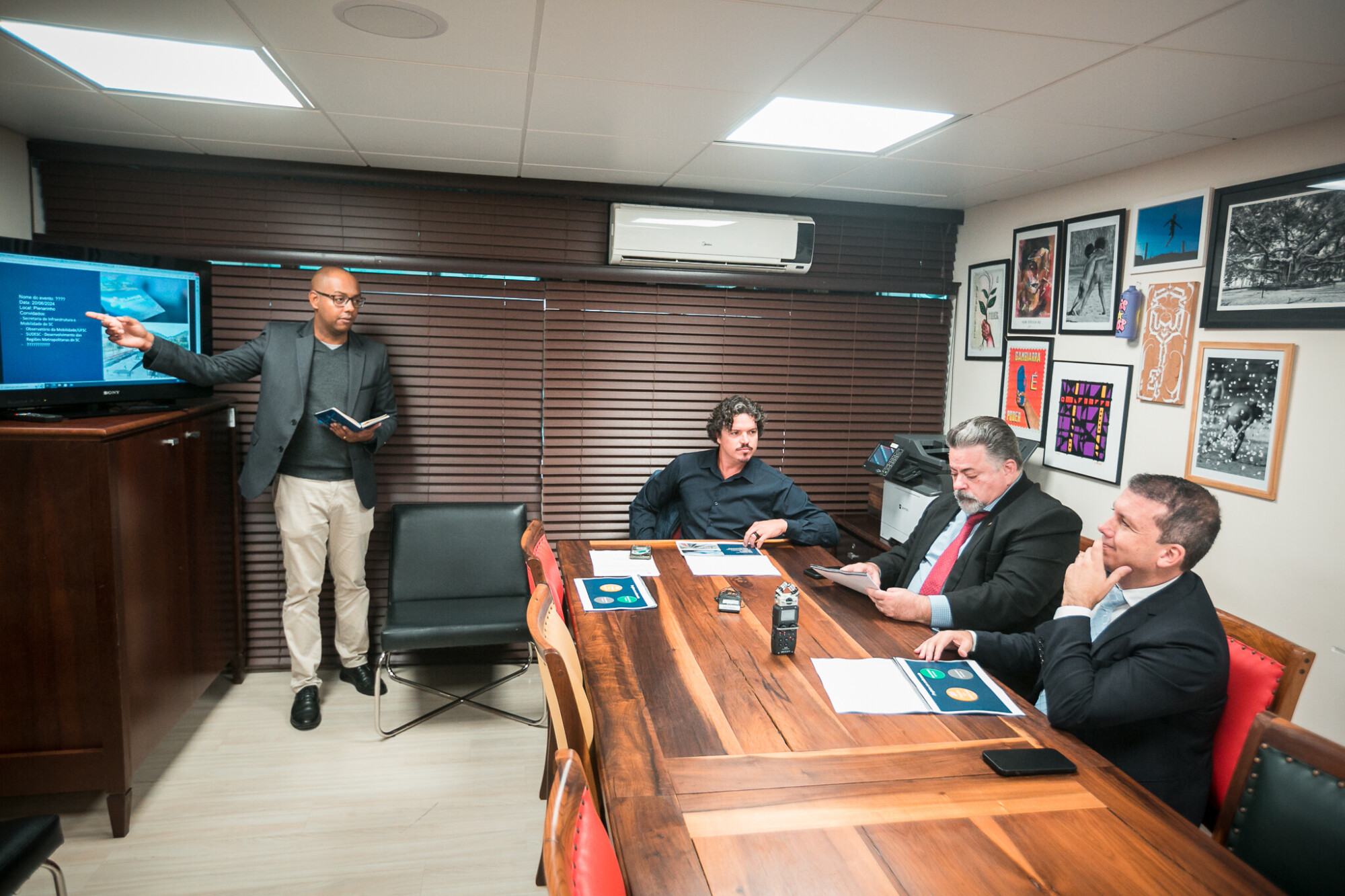 - Deputado Marquito (PSOL)
- Deputado Sergio Motta (Republicanos)
- Deputado Camilo Martins (Podemos)