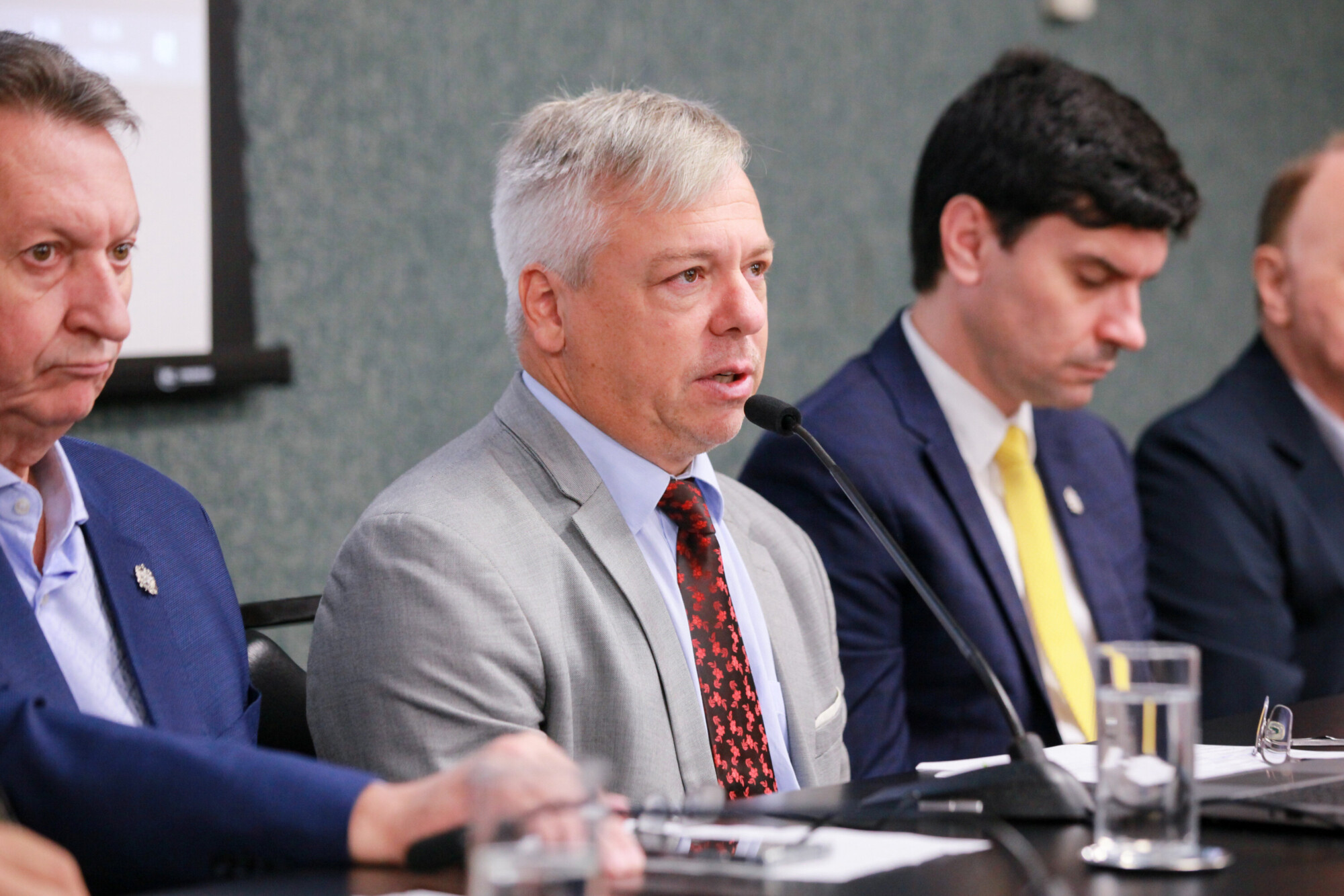- Deputado Fabiano da Luz (PT)