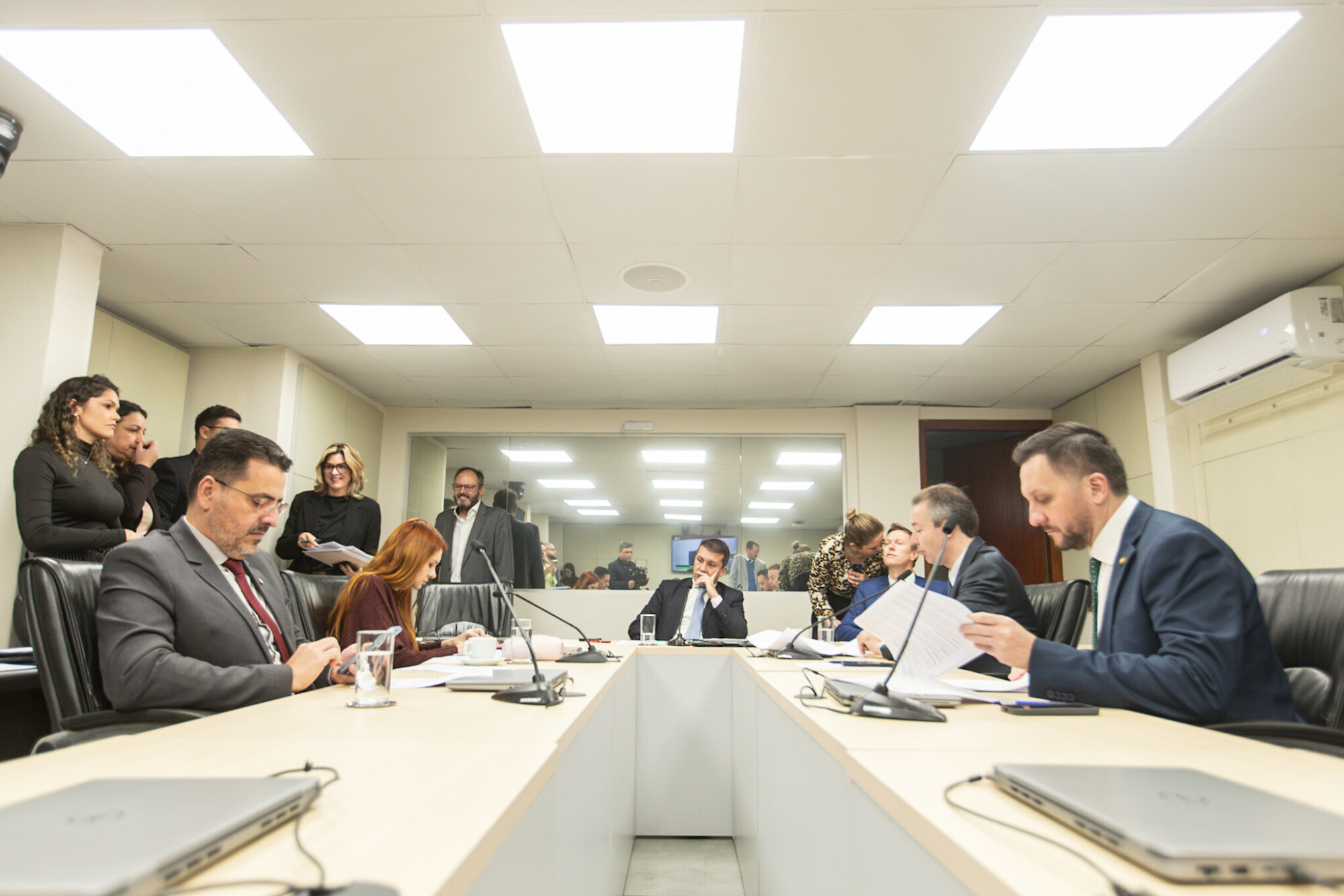 Comissão de Constituição e justiça