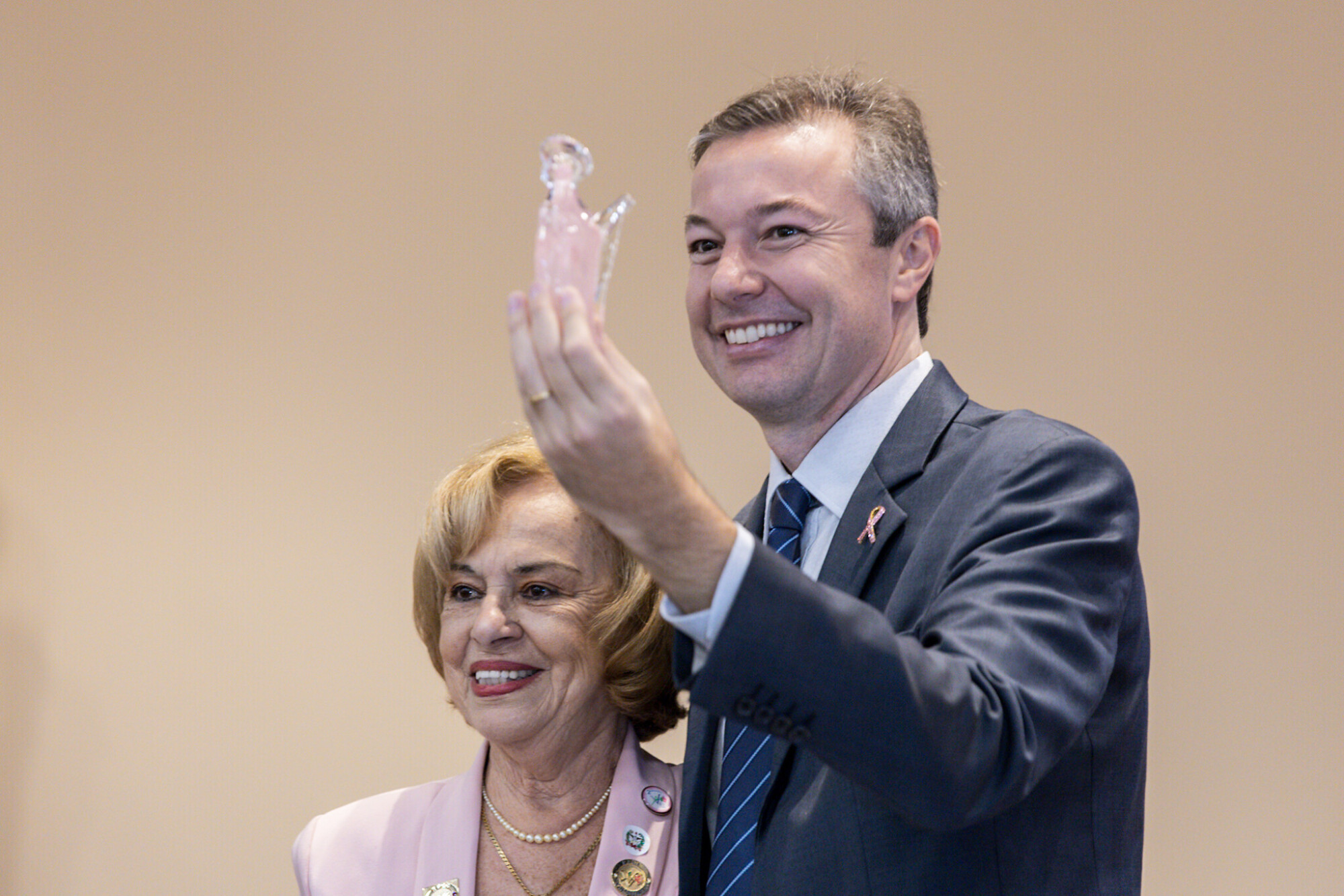 - Marcia Círia Aragão Zunino - Pres. da Rede Feminina de Combate ao Câncer SC  - Deputado Napoleão Bernardes (PSD)
