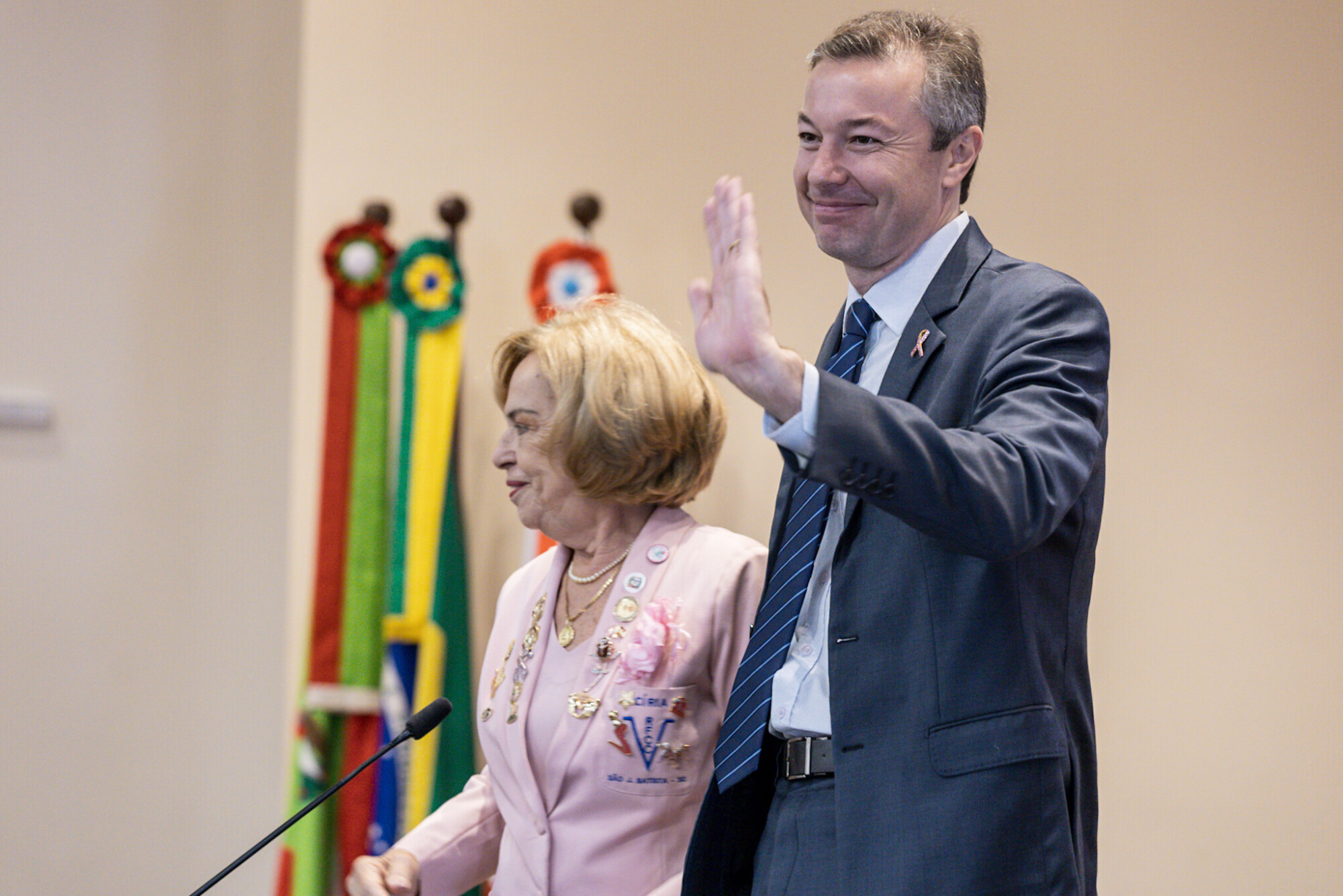 - Marcia Círia Aragão Zunino - Pres. da Rede Feminina de Combate ao Câncer SC  - Deputado Napoleão Bernardes (PSD)