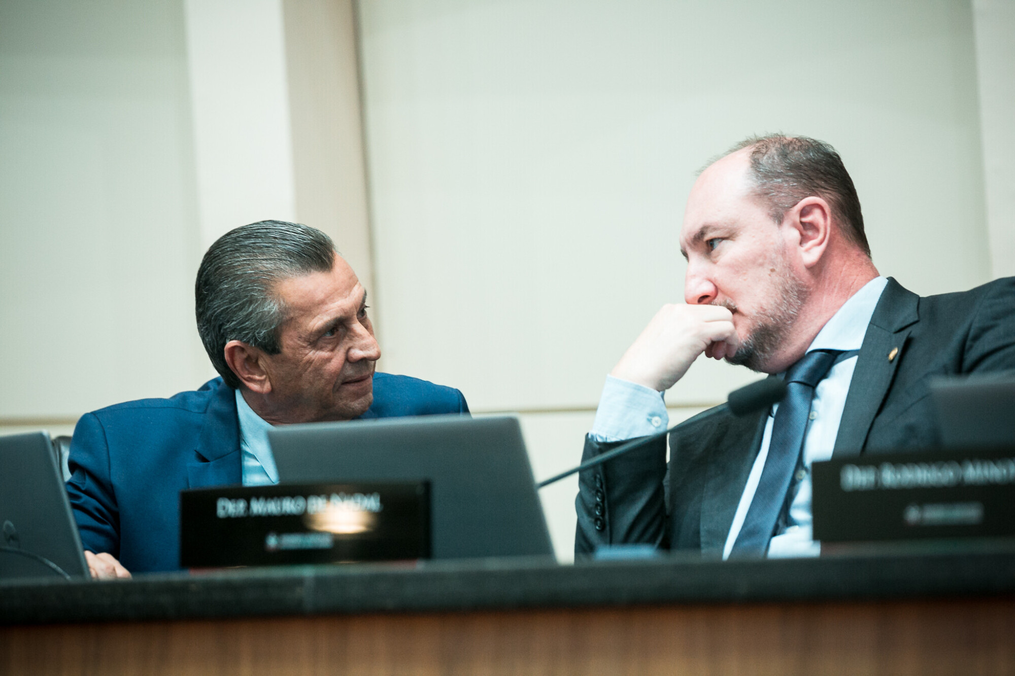 - Deputado Julio Garcia (PSD)  - Deputado Mauro de Nadal (MDB)