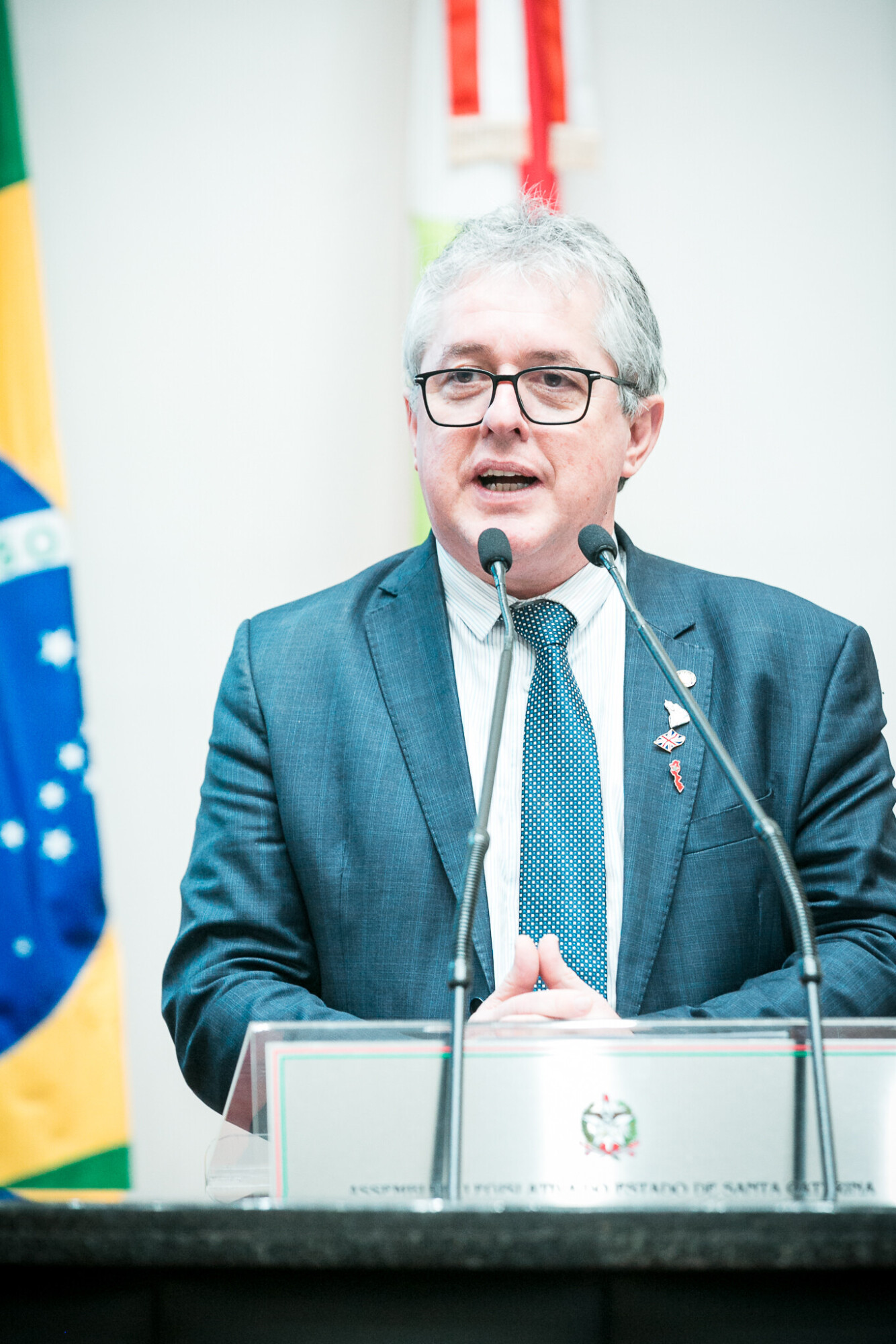 - Deputado Tiago Zilli (MDB)