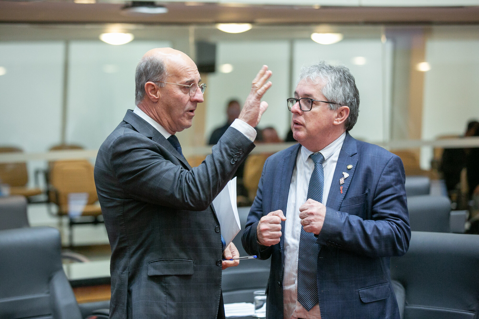 - Deputado José Milton Scheffer (PP)
 - Deputado Tiago Zilli (MDB)