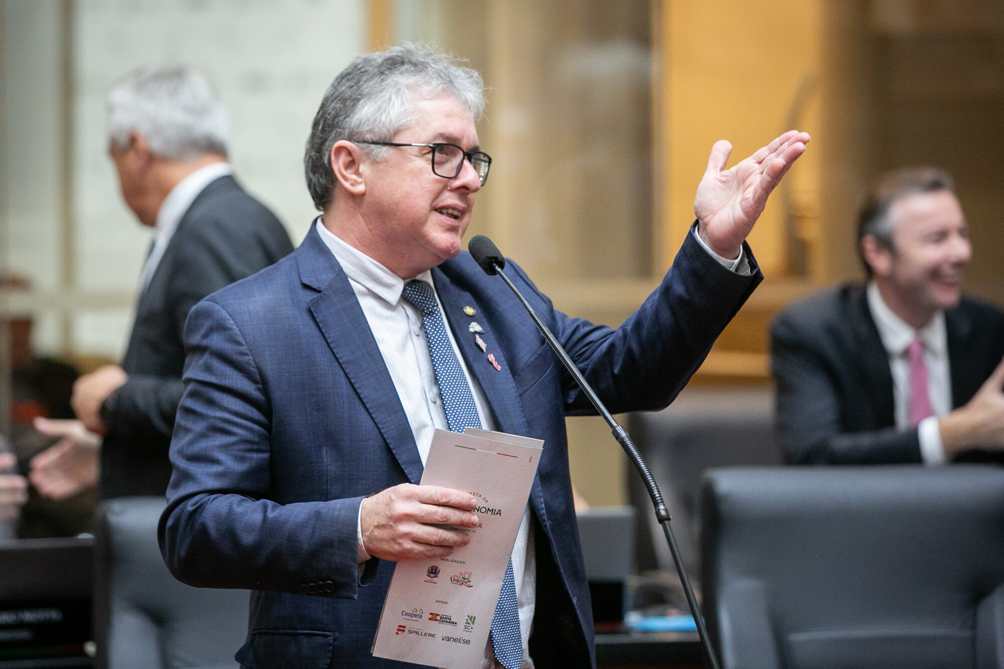 - Deputado Tiago Zilli (MDB)
