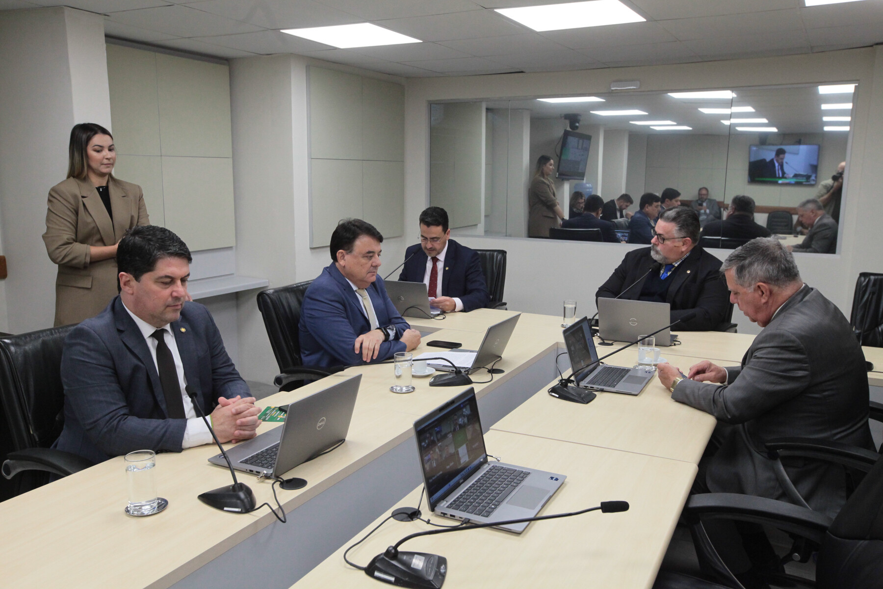 - Deputado Emerson Stein (MDB)
 - Deputado Mauricio Peixer (PL)	 - Deputado Soratto (PL)
 - Deputado Sergio Motta (Republicanos) - Deputado Mário Motta (PSD)