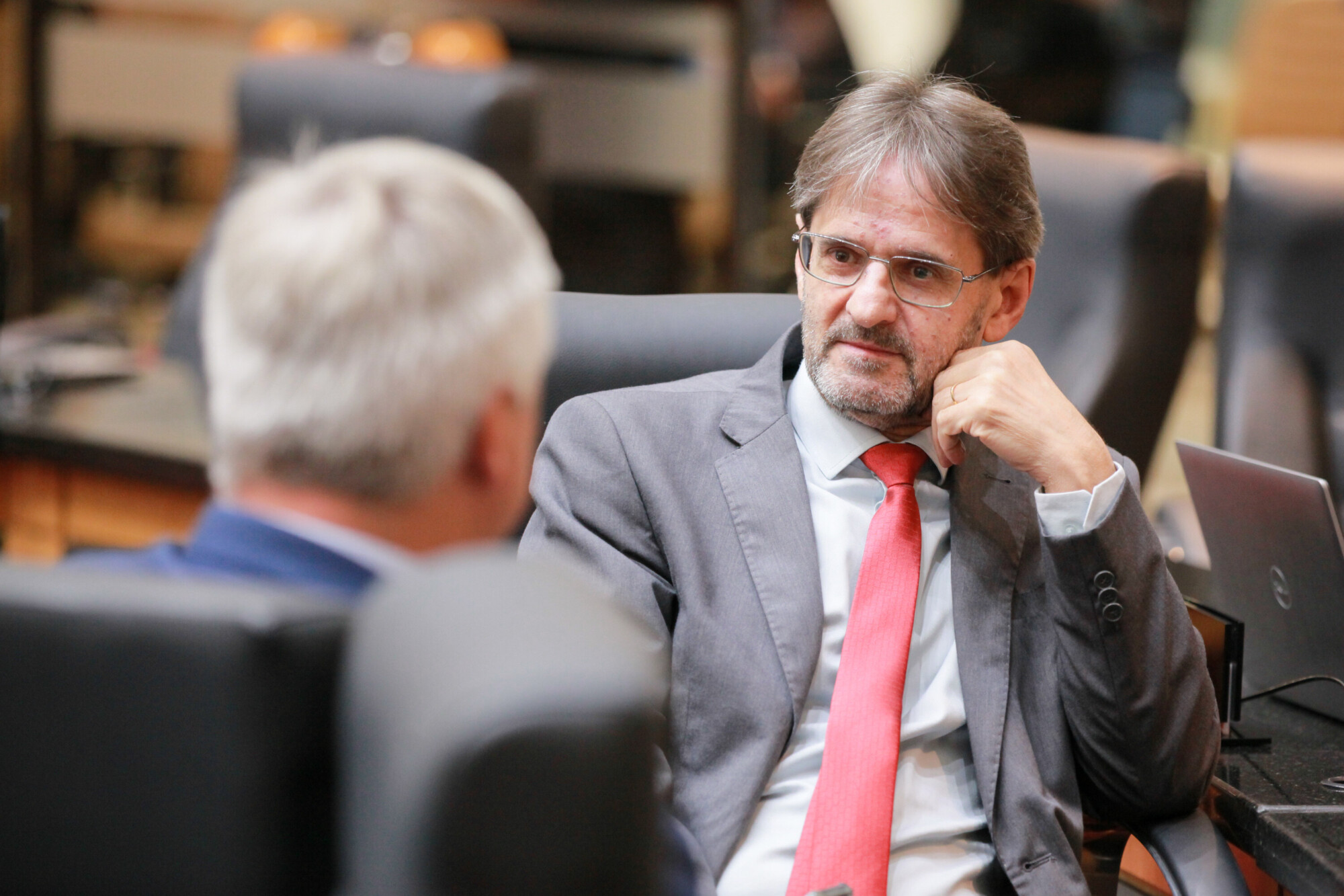 - Deputado Neodi Saretta (PT)