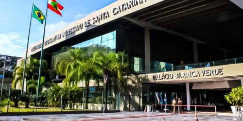 Alesc analisa proposta de gratificação a servidores da Defesa Civil