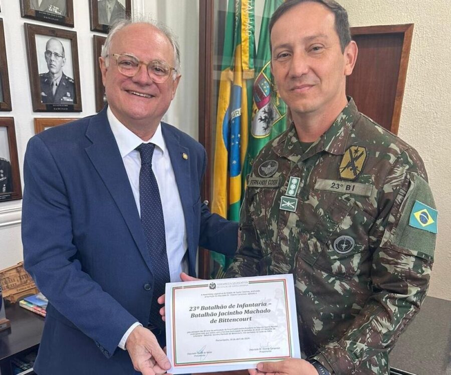 Deputado Dr Vicente e tenente-coronel de Infantaria, Antonio Fernando Adorno Cossa