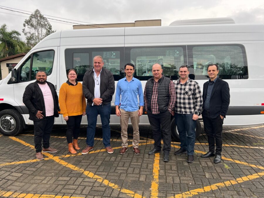 Deputado Marcos da Rosa e lideranças de Taió