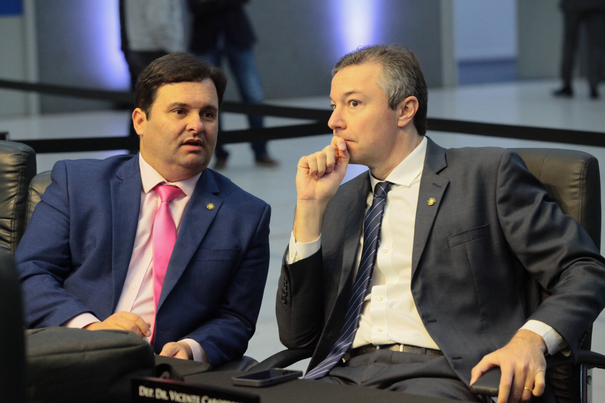 - Deputado Sérgio Guimarães(União) 
 - Deputado Napoleão Bernardes (PSD)