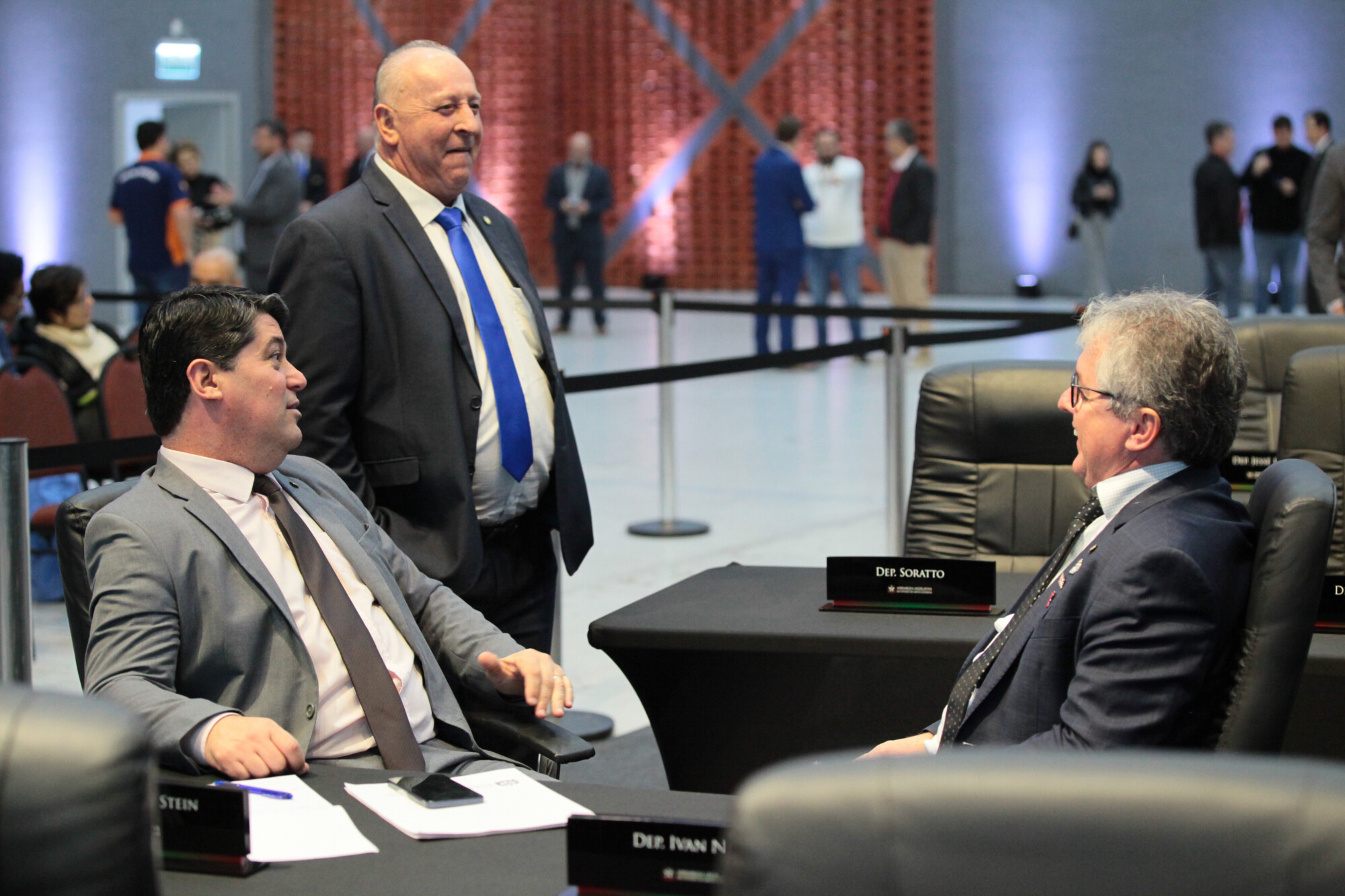 - Deputado Emerson Stein (MDB)
 - Deputado Oscar Gutz (PL) 	
 - Deputado Tiago Zilli (MDB)