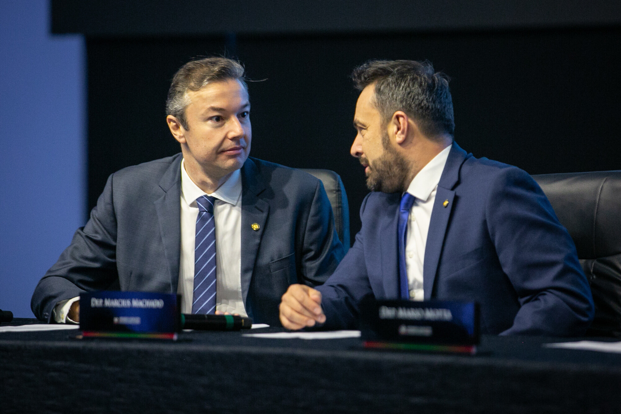 - Deputado Napoleão Bernardes (PSD) 	
 - Deputado Marcius Machado (PL)