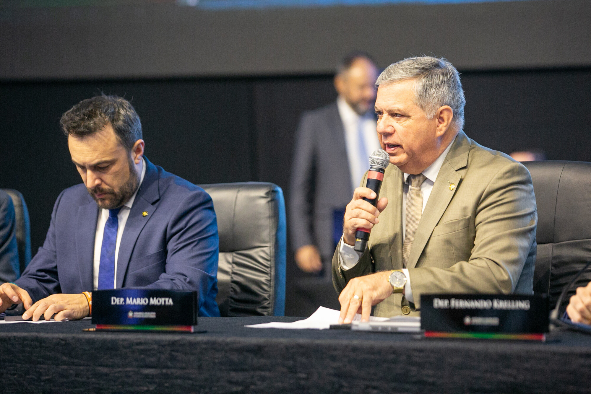 - Deputado Marcius Machado (PL)  - Deputado Mário Motta (PSD)