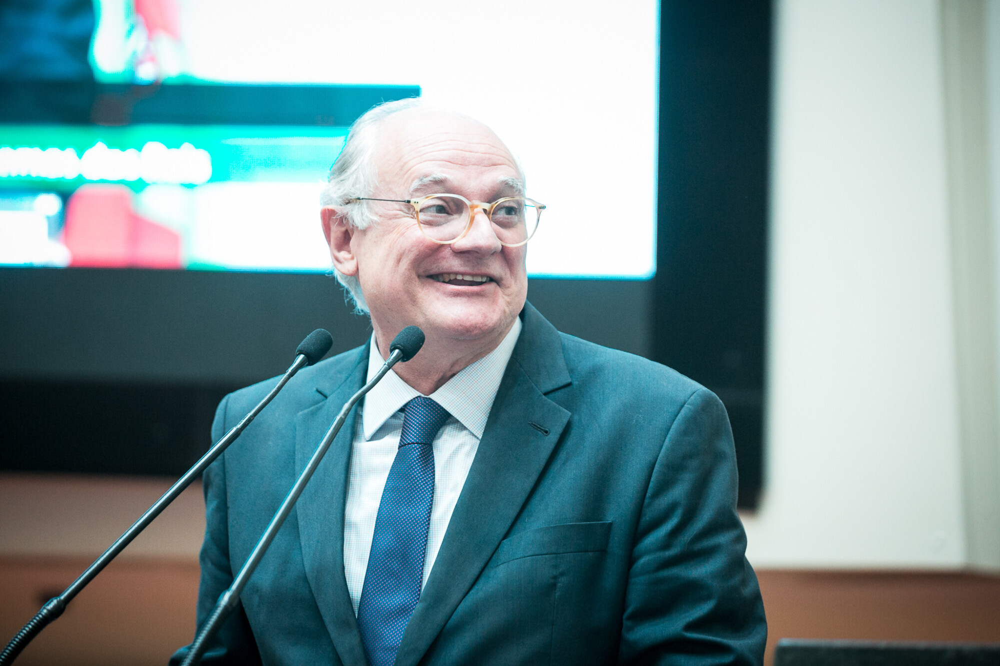 - Deputado Dr. Vicente Caropreso (PSDB)