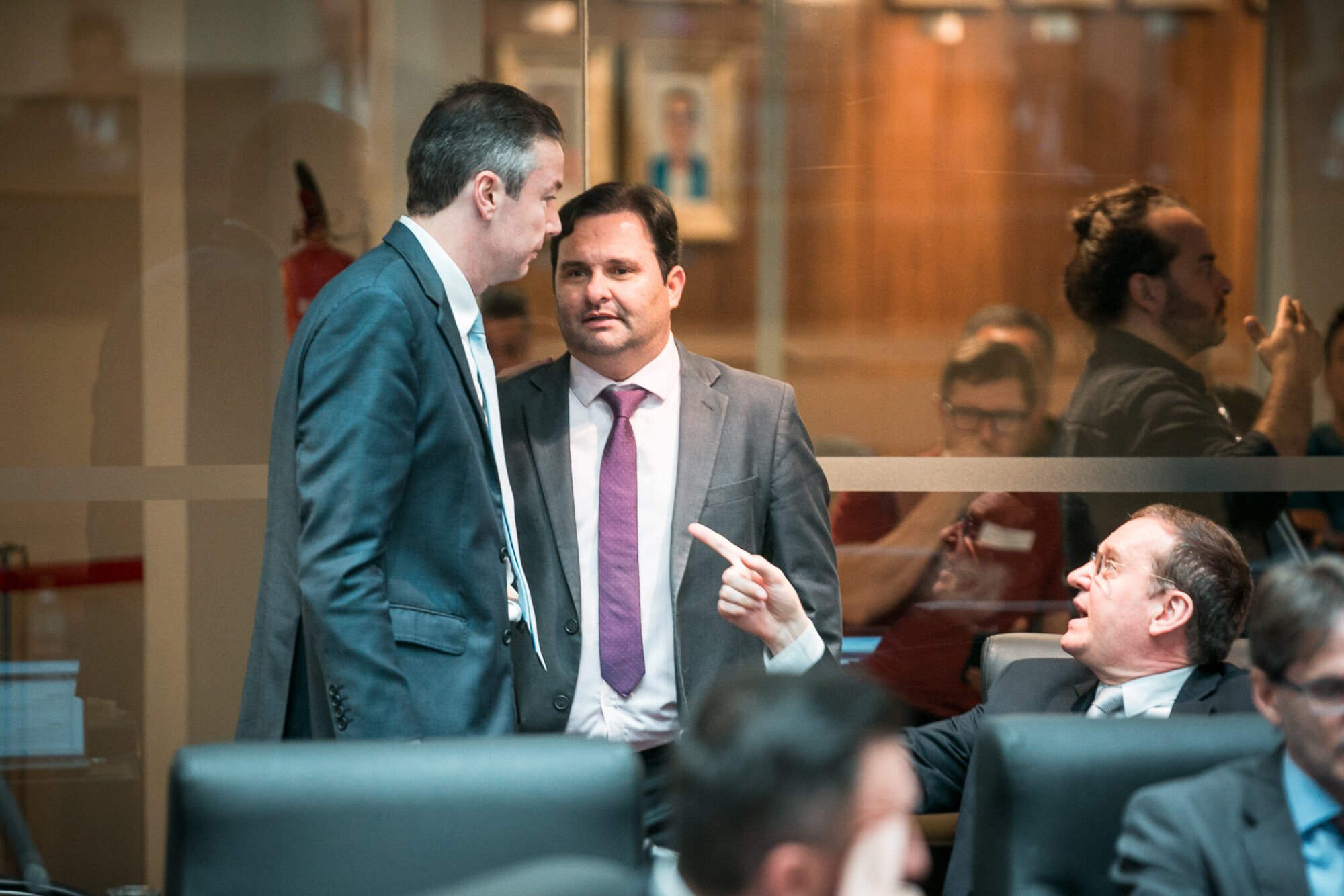 - Deputado Napoleão Bernardes (PSD) 	 - Deputado Sérgio Guimarães(União) 
 - Deputado Jair Miotto (União)