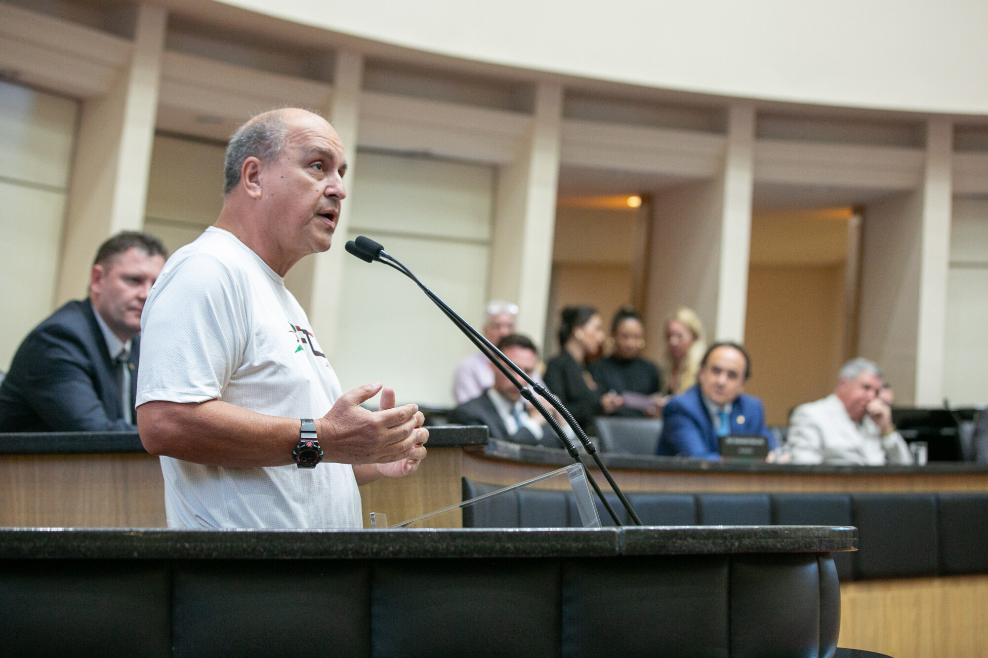 -Deraldo Ferreira Oppa - Presidente da Federação Catarinense de Atletismo
