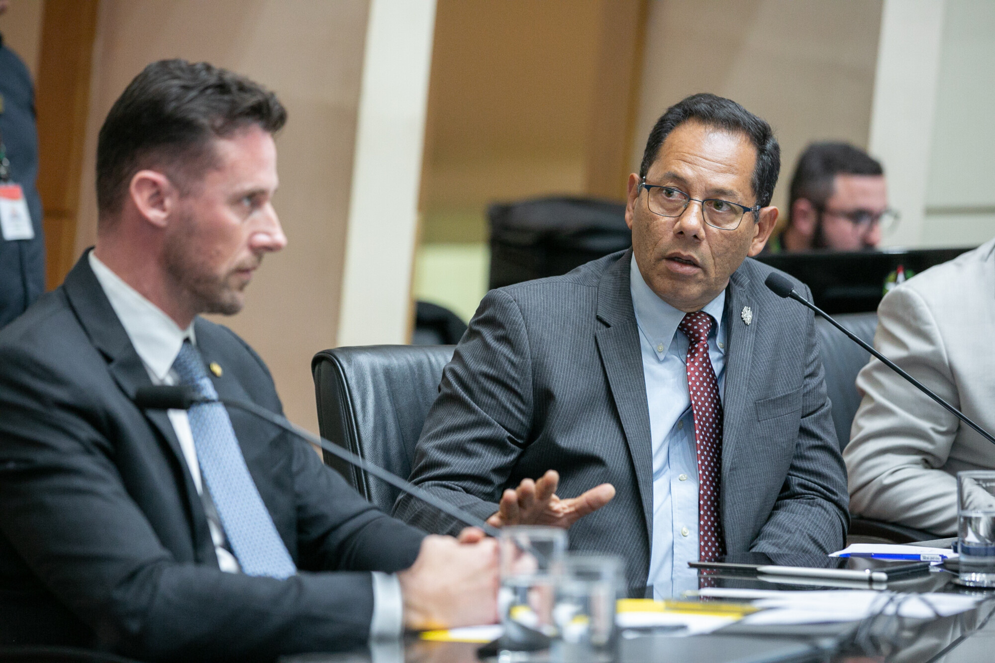 - Deputado Fernando Krelling (MDB) 	
-Freibergue Rubem do Nascimento  -Presidente da Fesporte