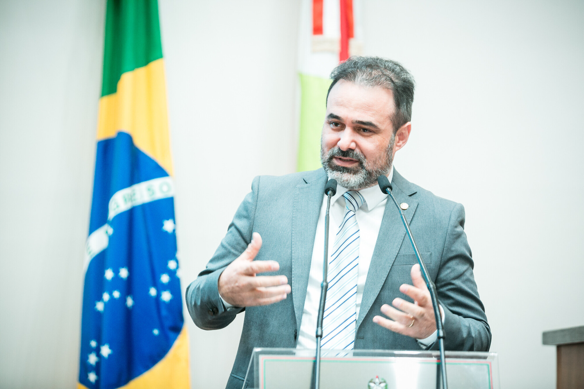 - Deputado Cleiton Fossa (MDB)
