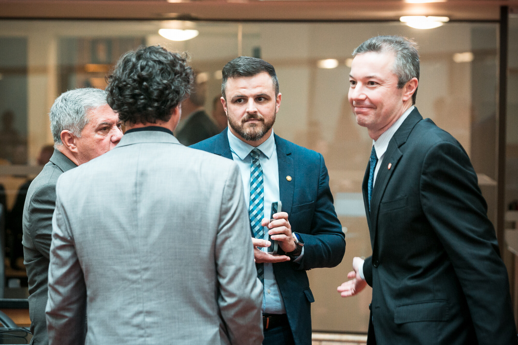 - Deputado Lucas Neves (Podemos) 	
- Deputado Napoleão Bernardes (PSD)