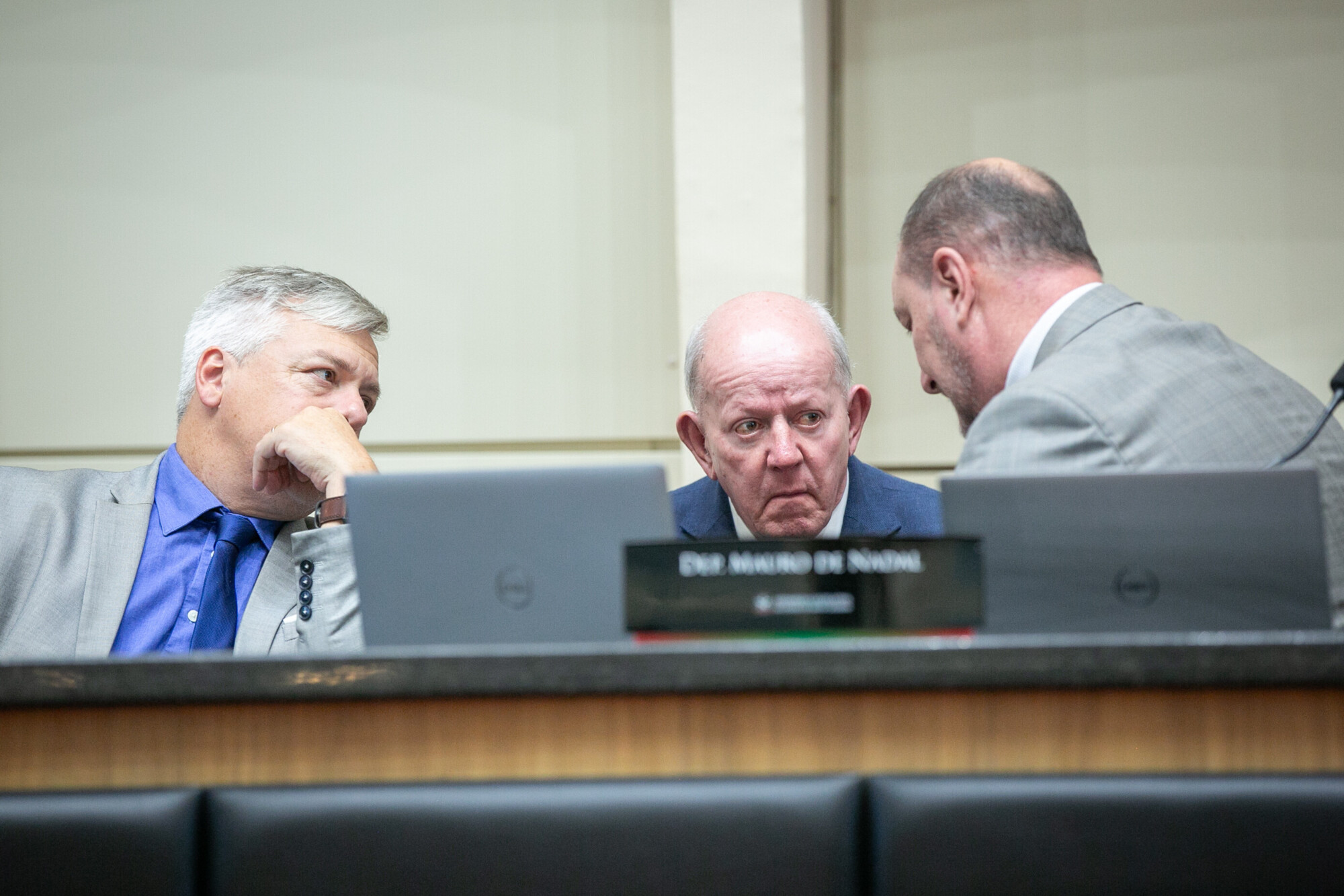 - Deputado Fabiano da Luz (PT) 	
 - Deputado Marcos Vieira (PSDB)