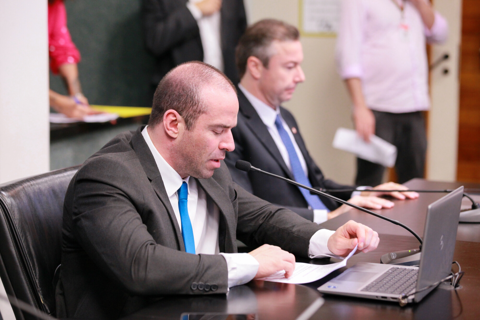 - Deputado Jessé Lopes (PL) 
 - Deputado Napoleão Bernardes (PSD)