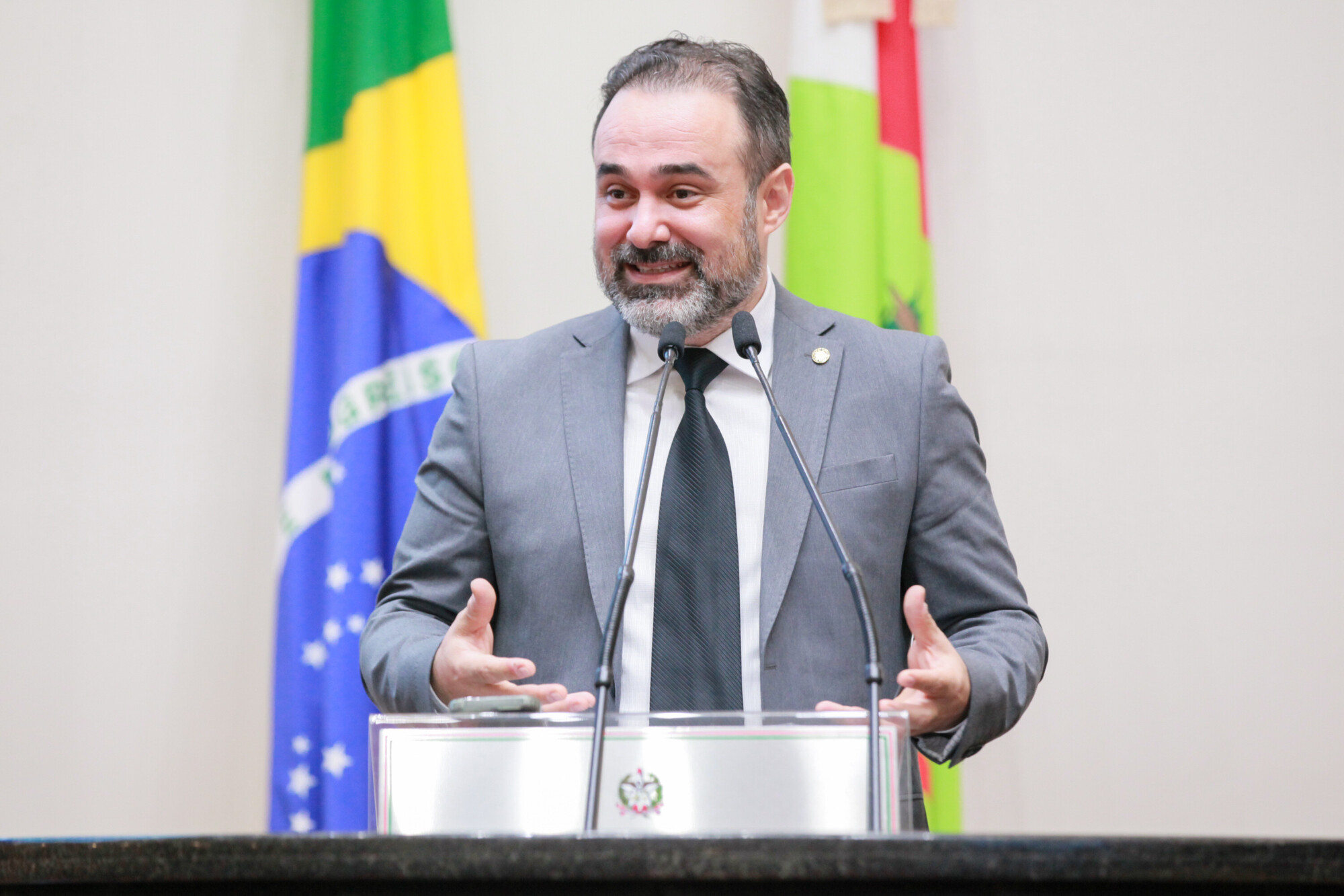 - Deputado Cleiton Fossa (MDB)