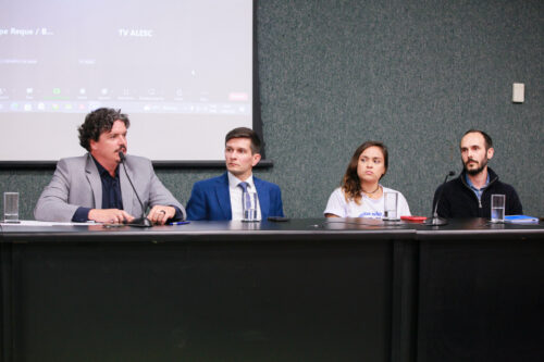 Audiência debate impactos da desativação de UPA em Florianópolis