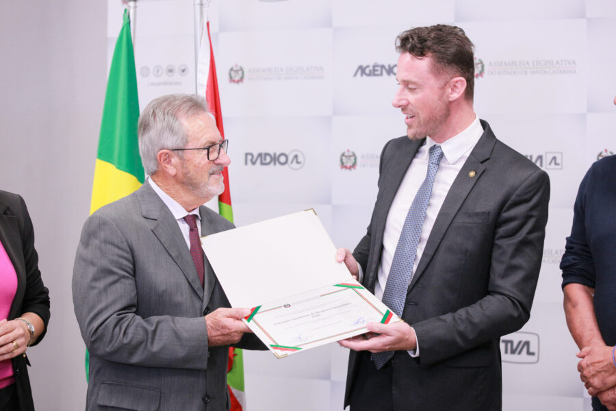 Presidente da FCDU, Manuel Rebelo, e deputado Fernando Krelling